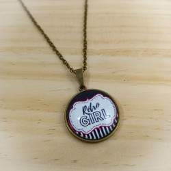 Collier Retro Girl