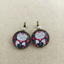 Boucles cabochons Maneki...