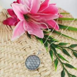 Collier cabochon JAPANESE...