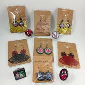 ✨COMMANDES PRÊTES À PARTIR✨
➡️ www.lescreasdalexia.fr 
Merci à vous pour votre confiance 🥰 Envie de vous faire un p'tit plaisir sans culpabiliser ? Profitez de -20% sur toute la boutique en ligne jusqu'à demain soir minuit ! Après, il sera trop tard pour en profiter 😁

#fridakahlo #frida #bijouxfridakahlo #calaverasmexicanas #calaveras #vivalavida #artisanatfrancais #faitmain #créatricedebijoux